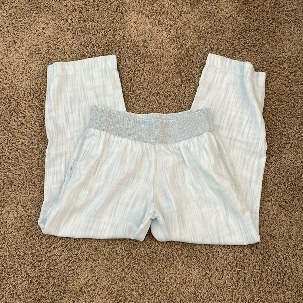 Cloth and Stone size M like new condition